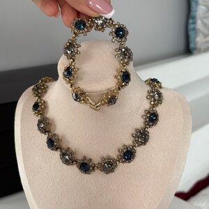 Elegant Blue and Gold Necklace and bracelet.